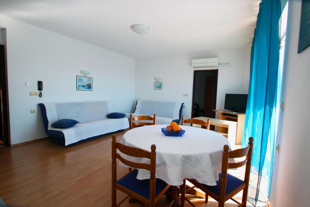 Apartments With A Parking Space Crikvenica - 5553 Exteriér fotografie